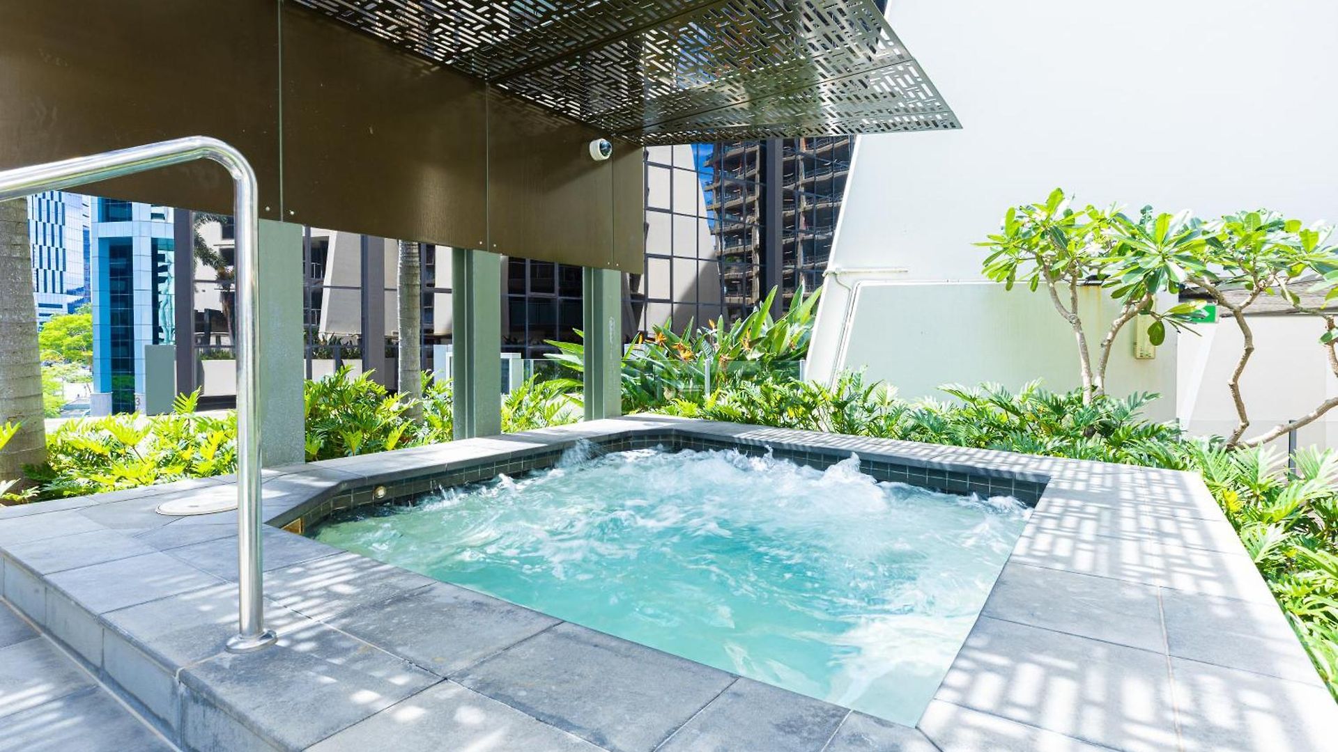 Oaks Panoramic 2br With Pool, Parking, Gym Apartment Brisbane