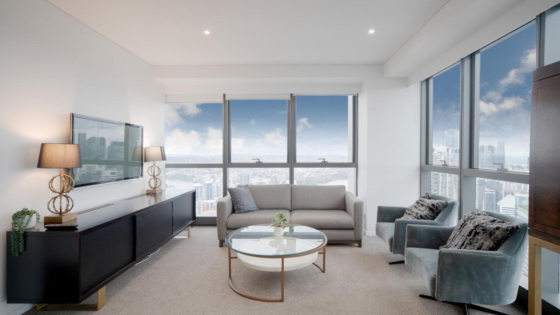 Meriton Soleil Breathtaking Views Heated Pool Gym C36 * Brisbane