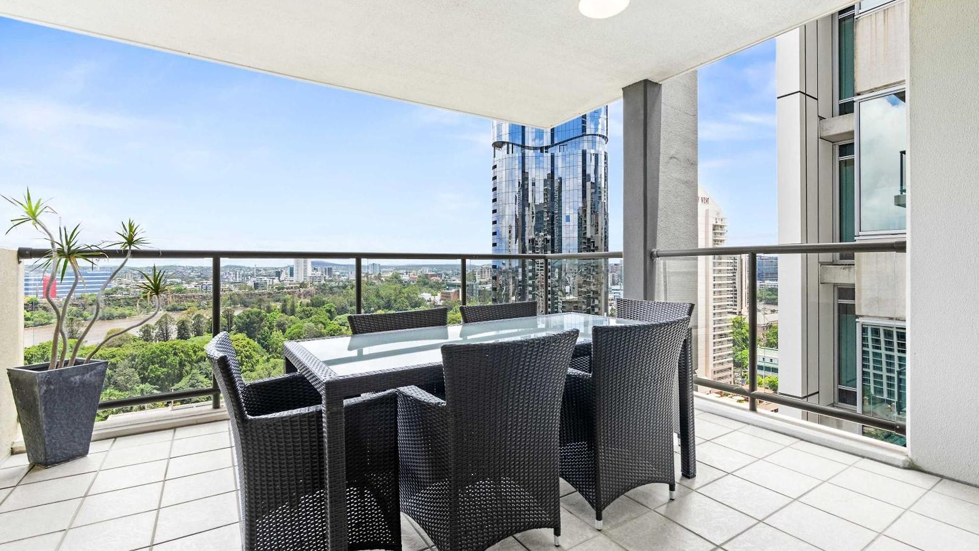 2-bed With River Views Brisbane