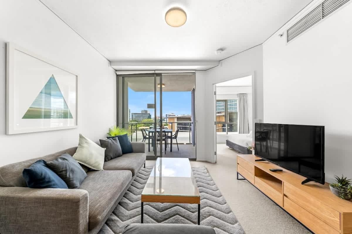 Belise - Executive 11th Floor For 2 Apartment *