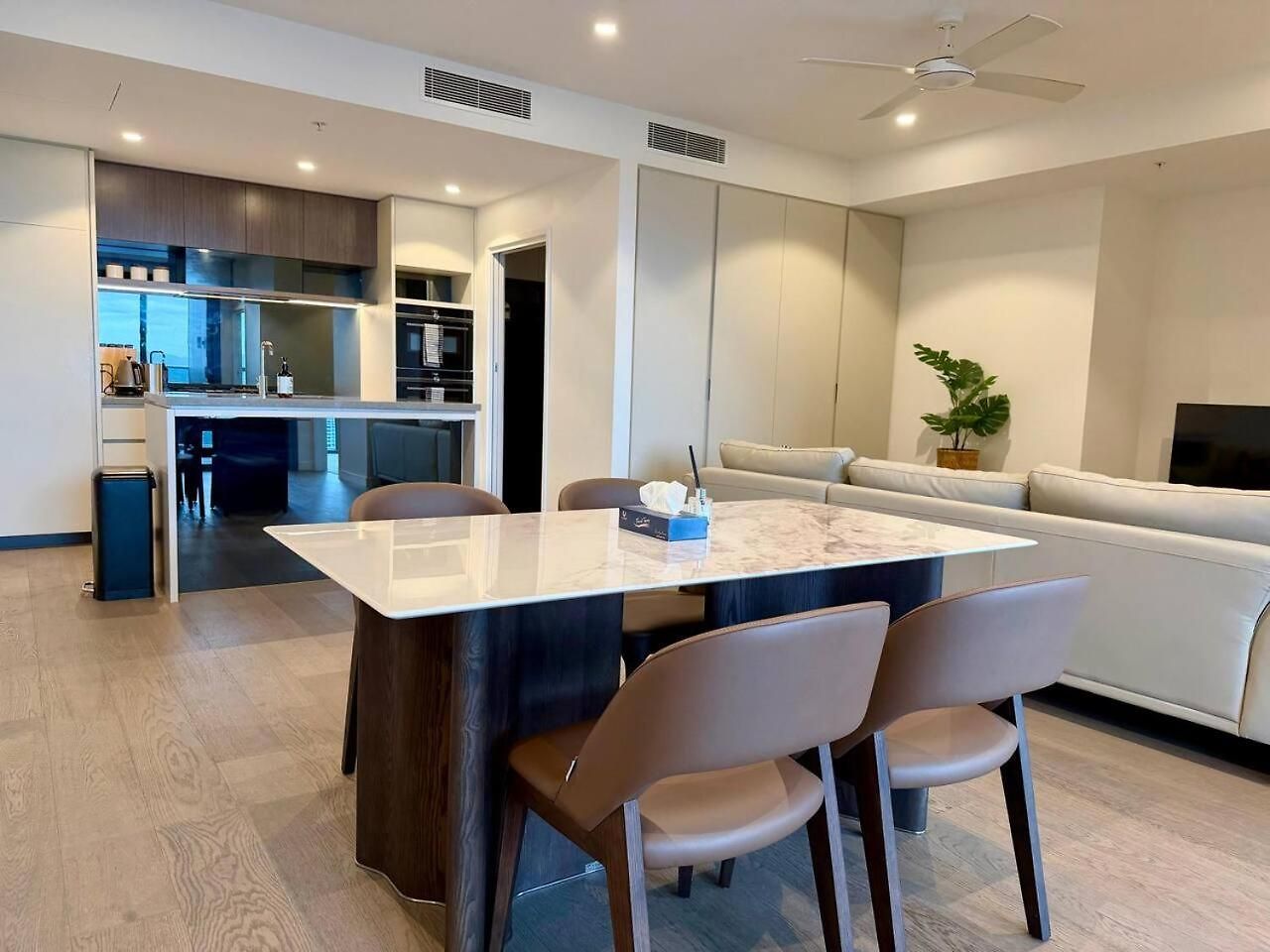 Luxury 3-bedroom With And River View * Brisbane
