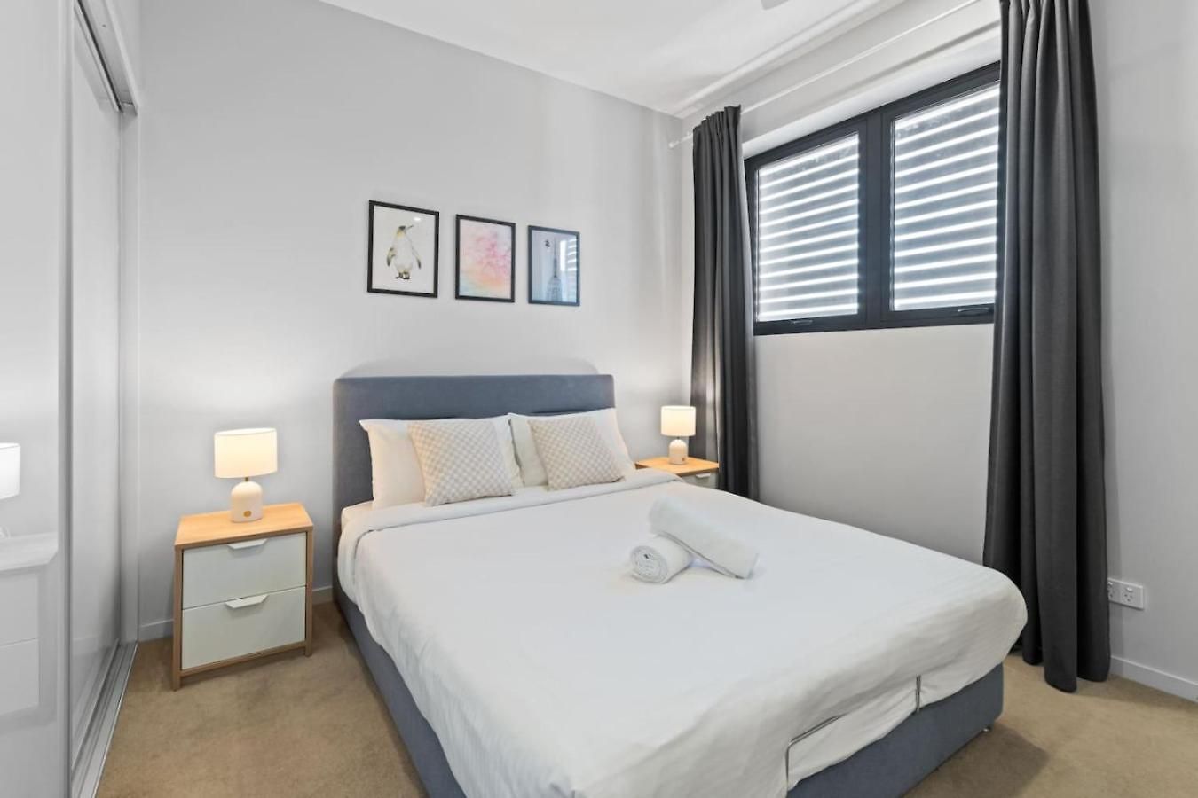 Modern 2br Easy Access To Everywhere Apartment