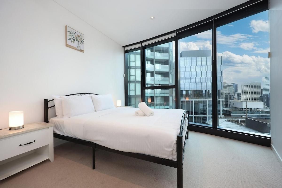 Cozy & Stylish 1b In The Heart Of C34 * Brisbane