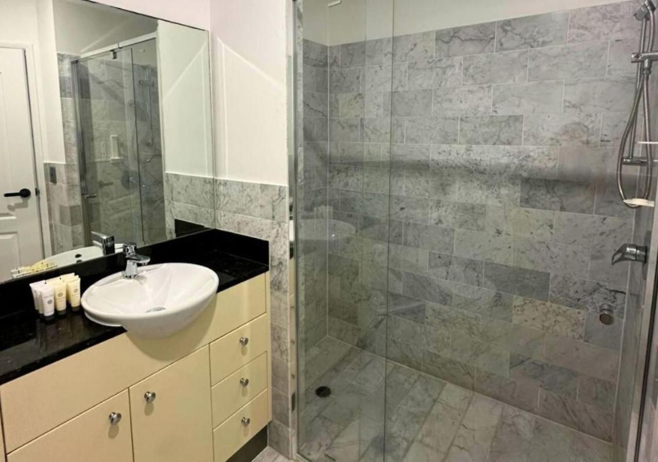 Sophisticated 3br At
