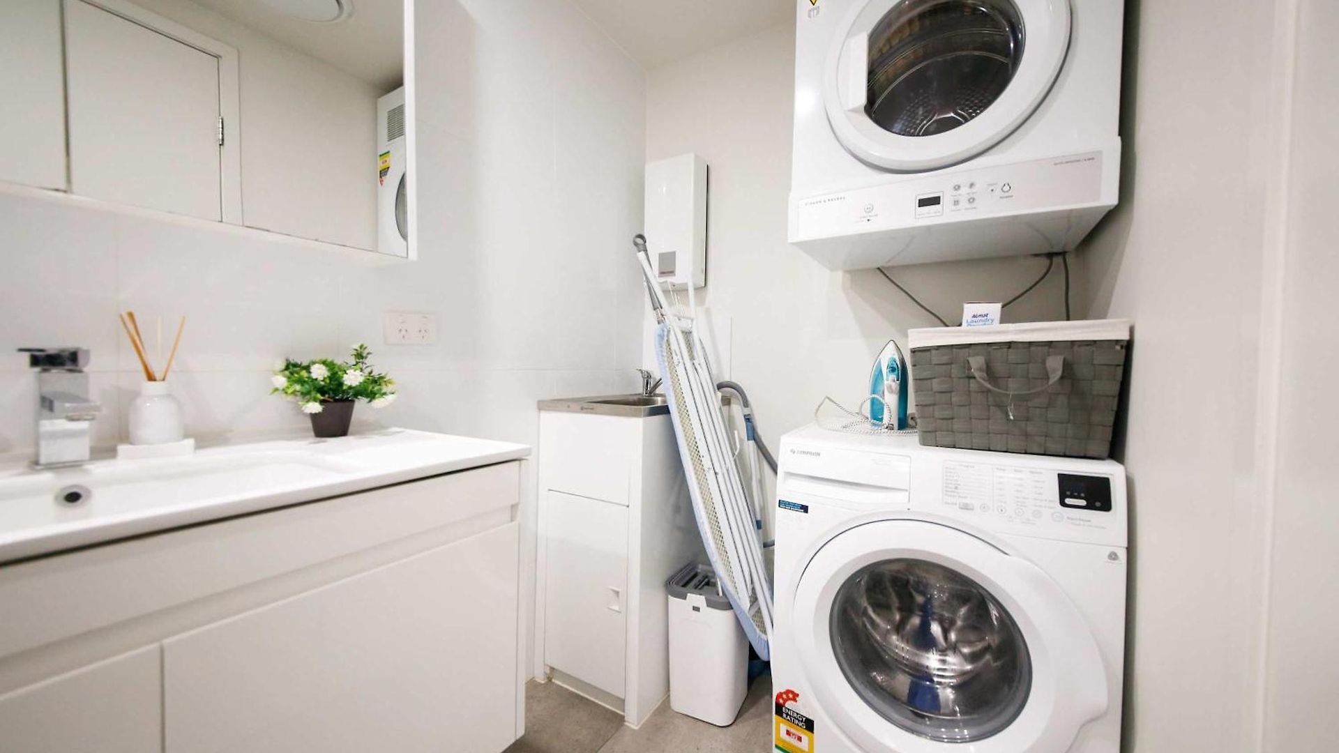 South Stylish 1-bedroom
