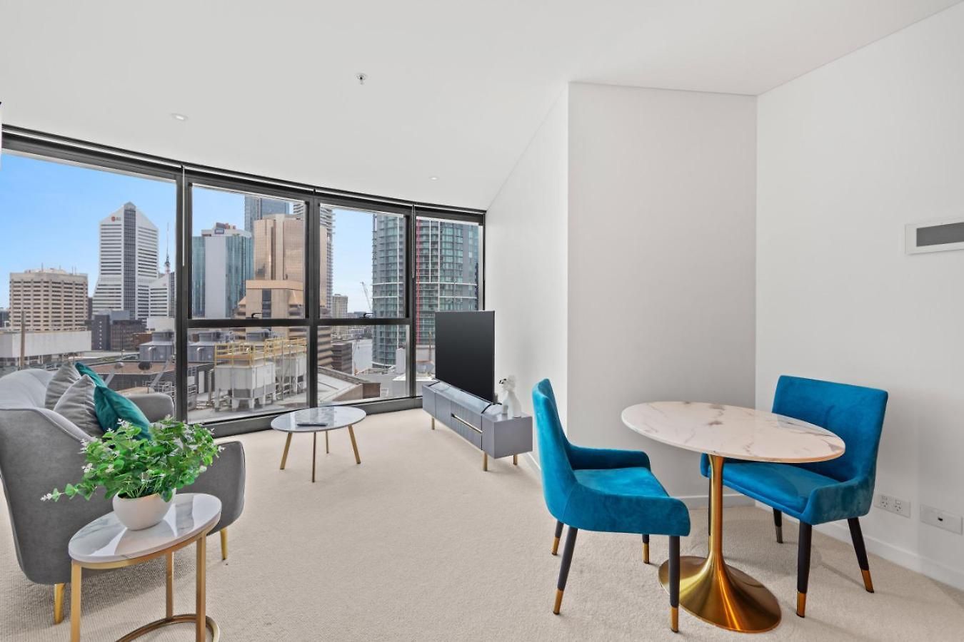 Elegant 1br Urban Retreat In Heart Of *