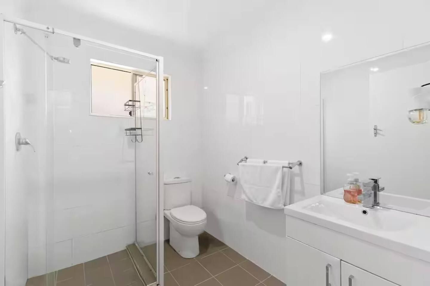 Apartment 2br Unit In Acacia Ridge Near And Motorways Ar1 Brisbane
