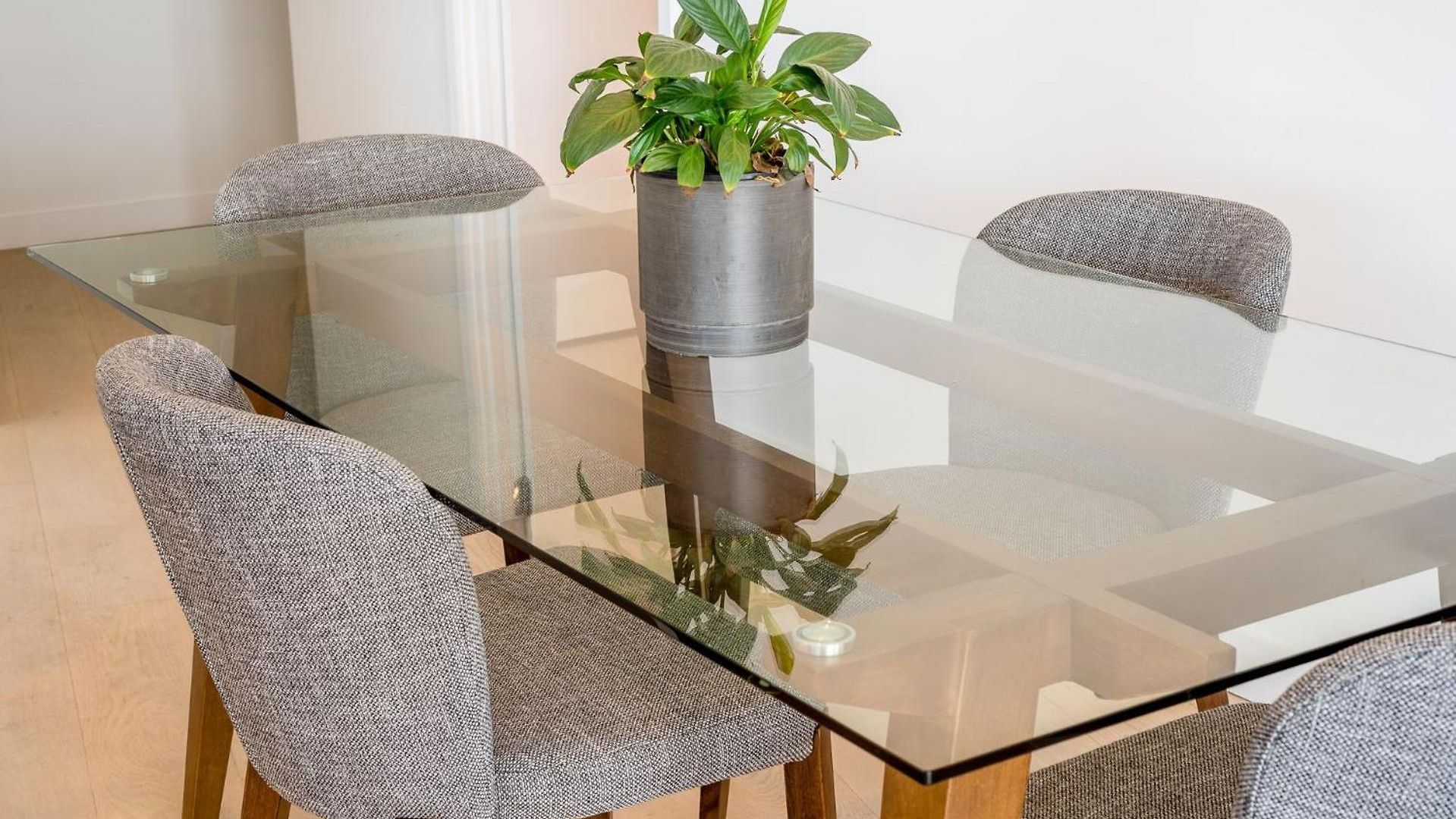 Bright Bowen Hills Apartment, Close To Life Apartment Brisbane