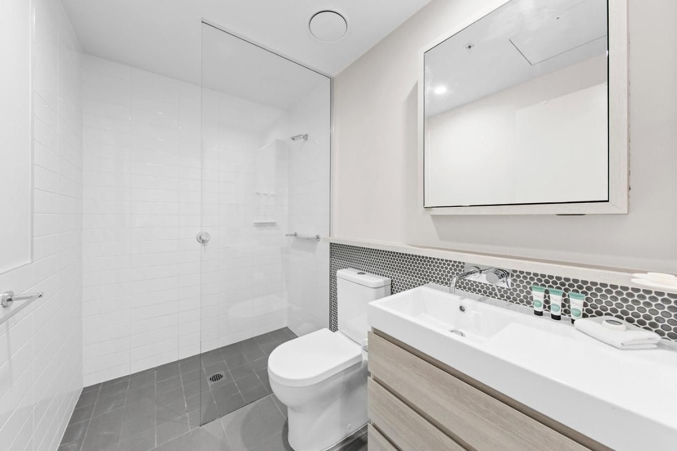 Premium 1 Bedroom In South Apartment