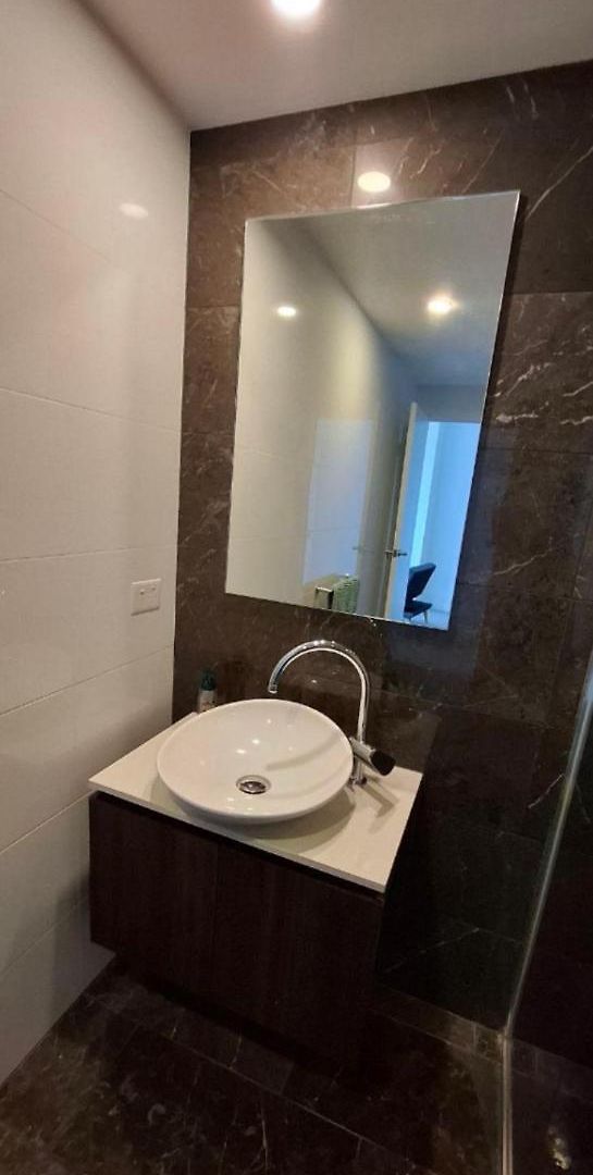 Apartment Skyrise Upper Floor Infinite Pool Brisbane