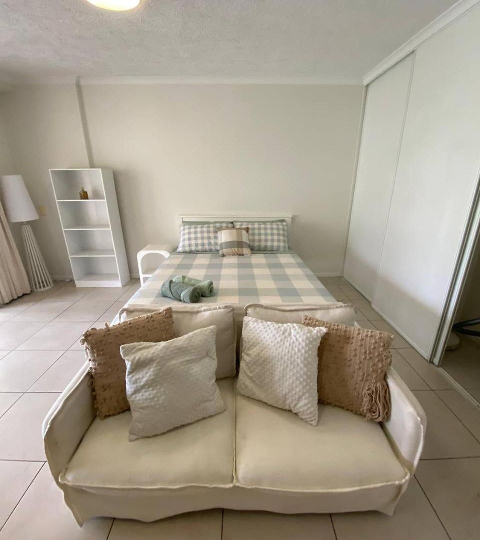 Comfy 1bed And 1 Futon In Heart Of Apartment