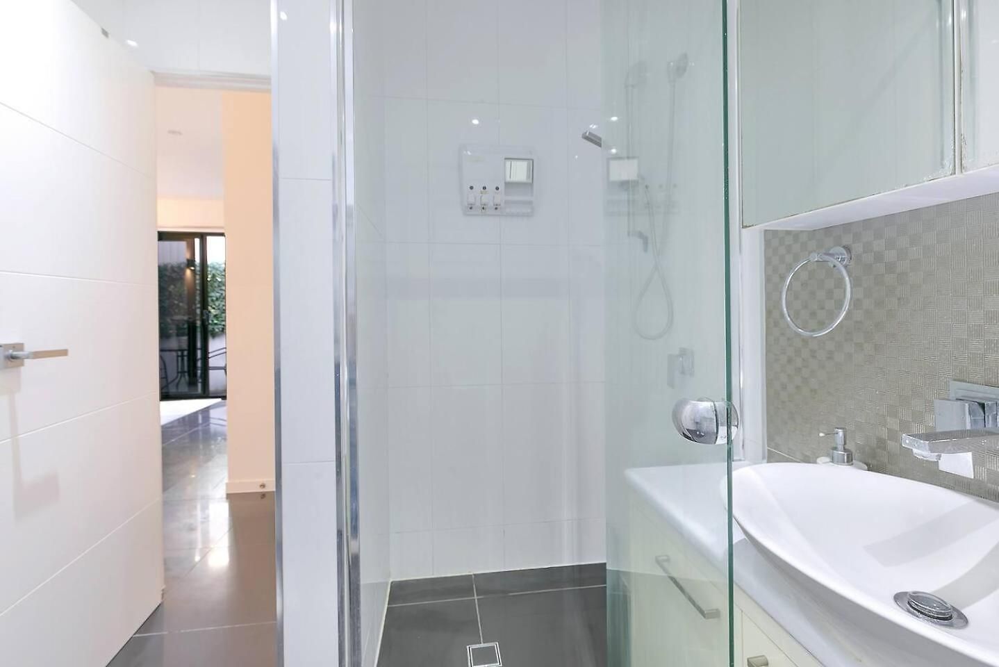Apartment Kelvin Grove Corner - Near Qut Campus, Dining & Cbd *