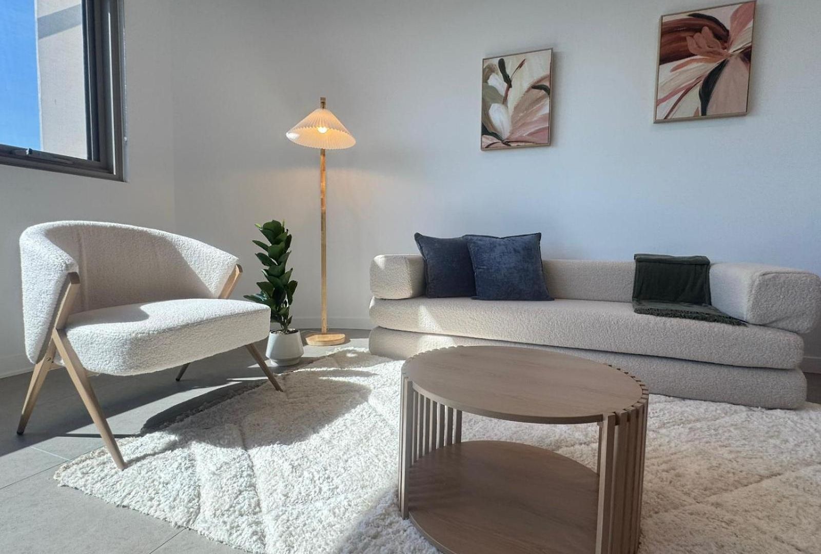 Apartment Luxe 2br With Rooftop Pool And Cbd View