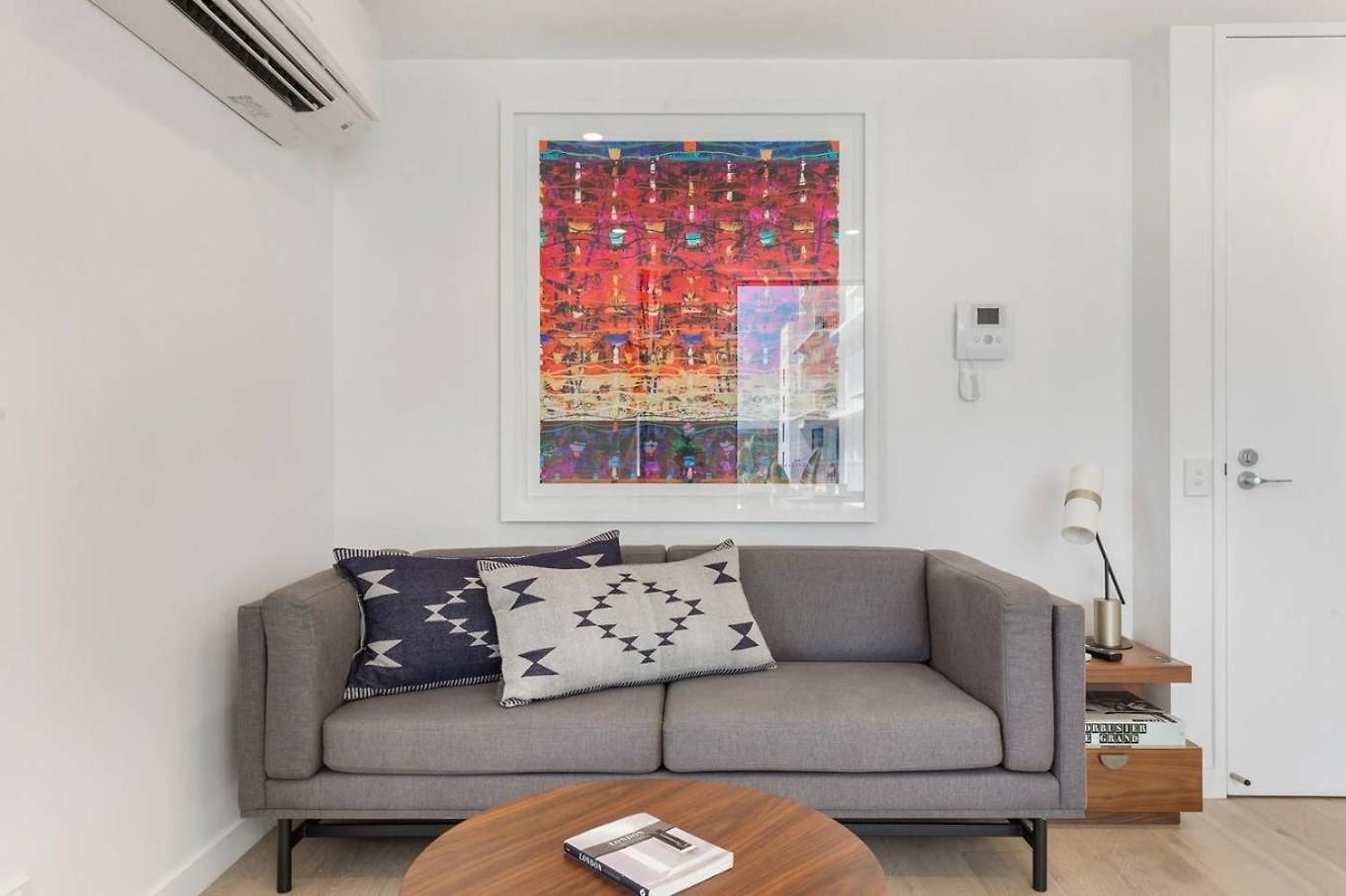 Great Spring Hill 1br 1ba And Poolgym M14 Brisbane