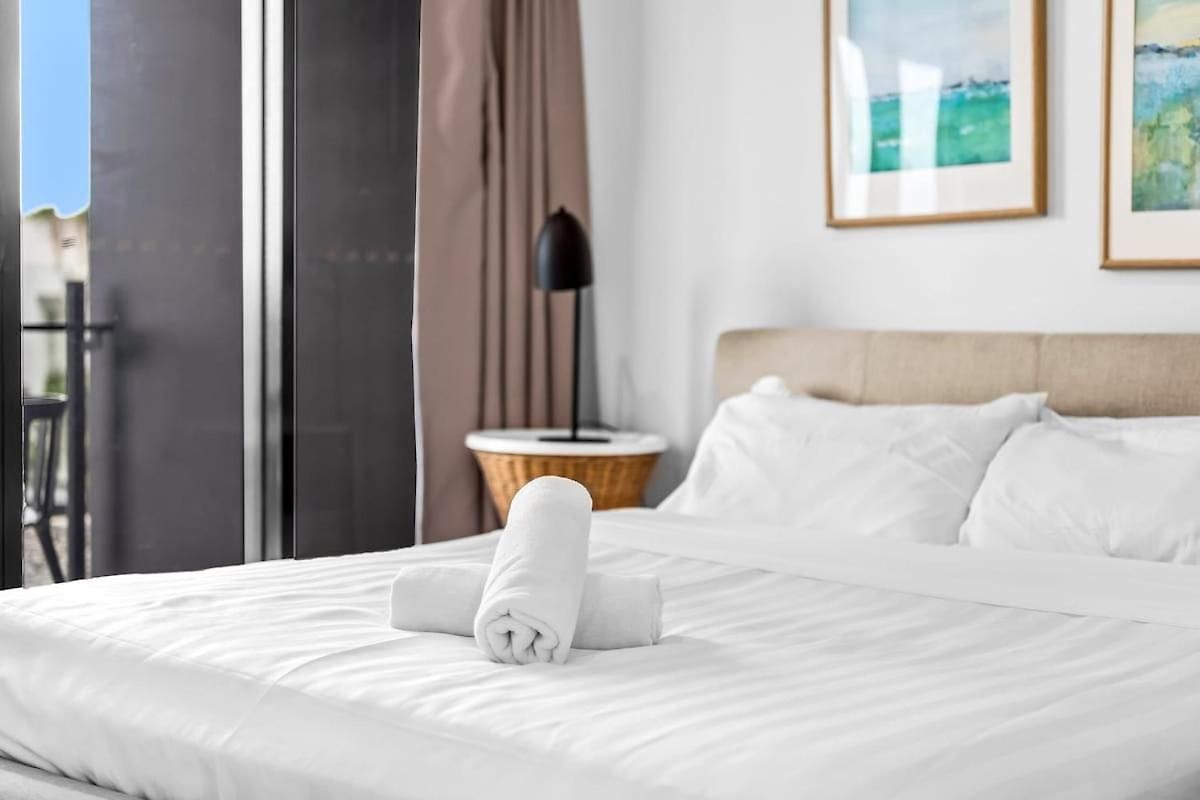 Designer Woolloongabba Retreat Near The Gabba Apartment Brisbane