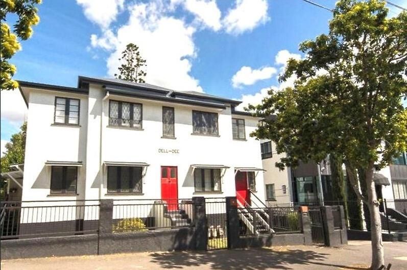 Affordable Entire Unit Walk To South Bank Cbd *