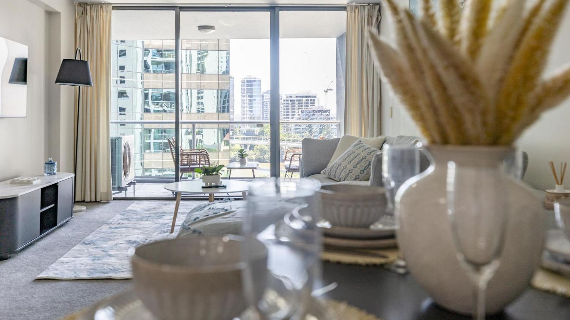 Apartment Oaks Luxury 2br With Pool, Gym And Parking Brisbane