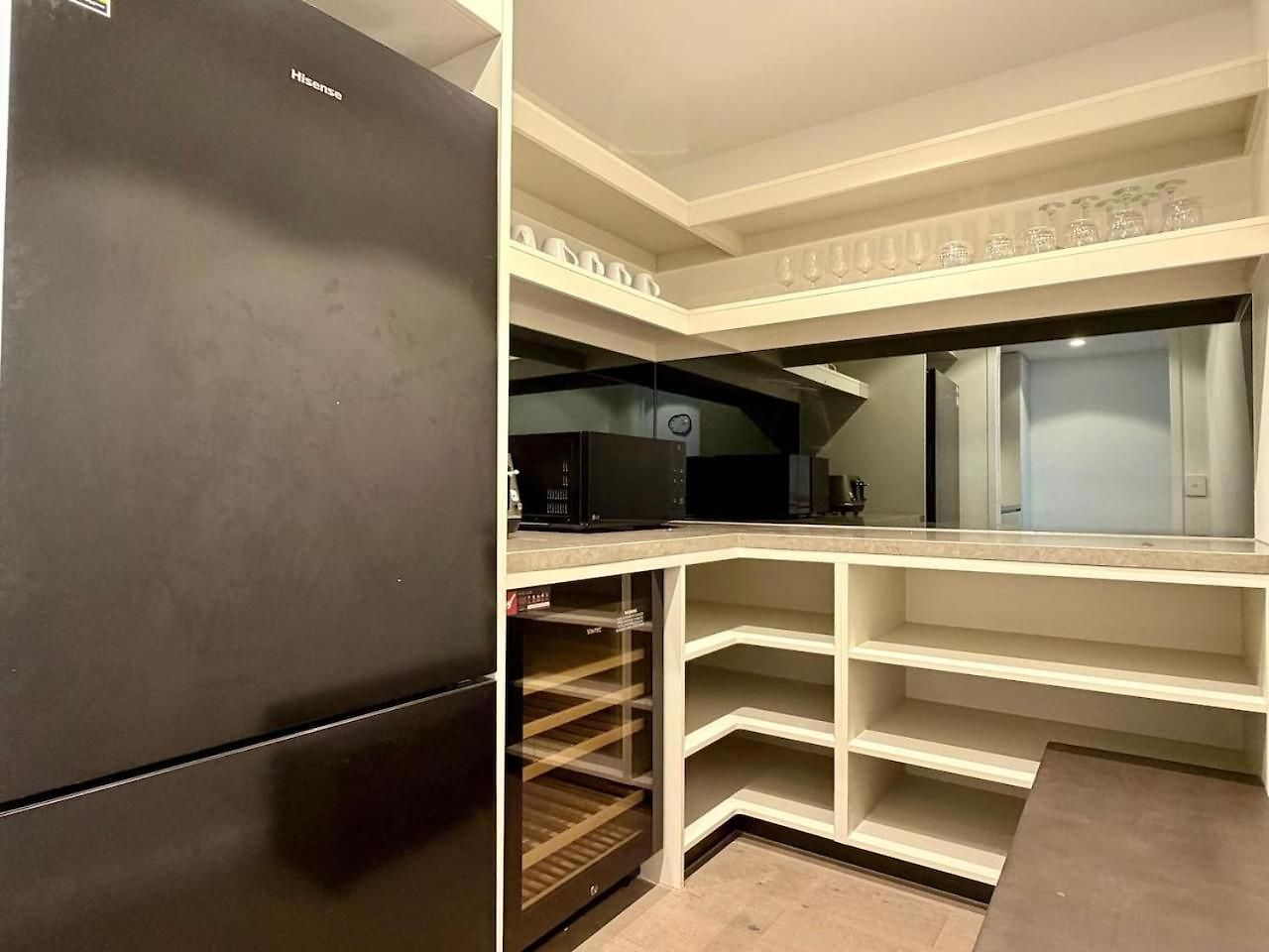Luxury 3-bedroom With And River View