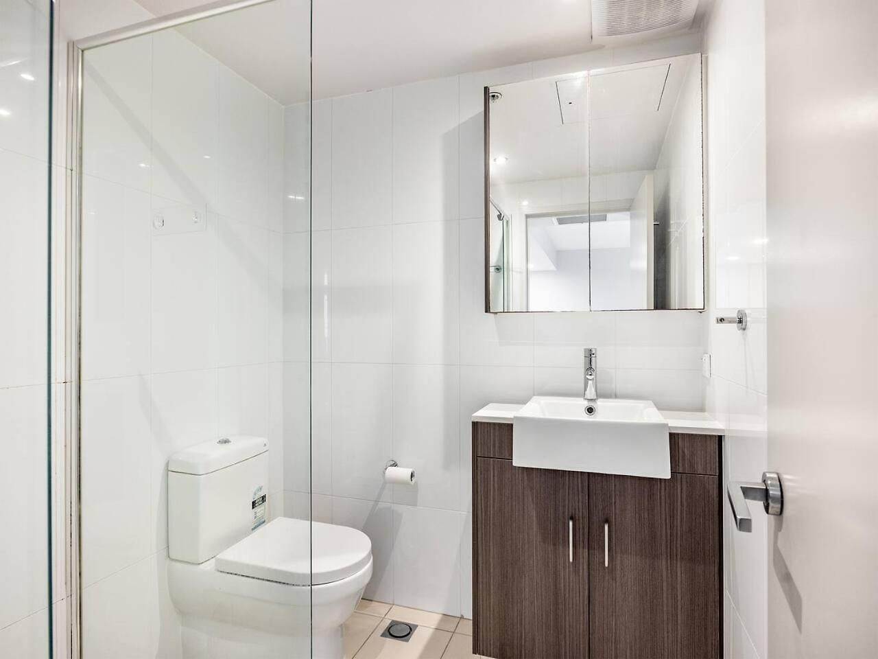 Prime Cbd Walk To Queen St Mall 1 Parking Brisbane