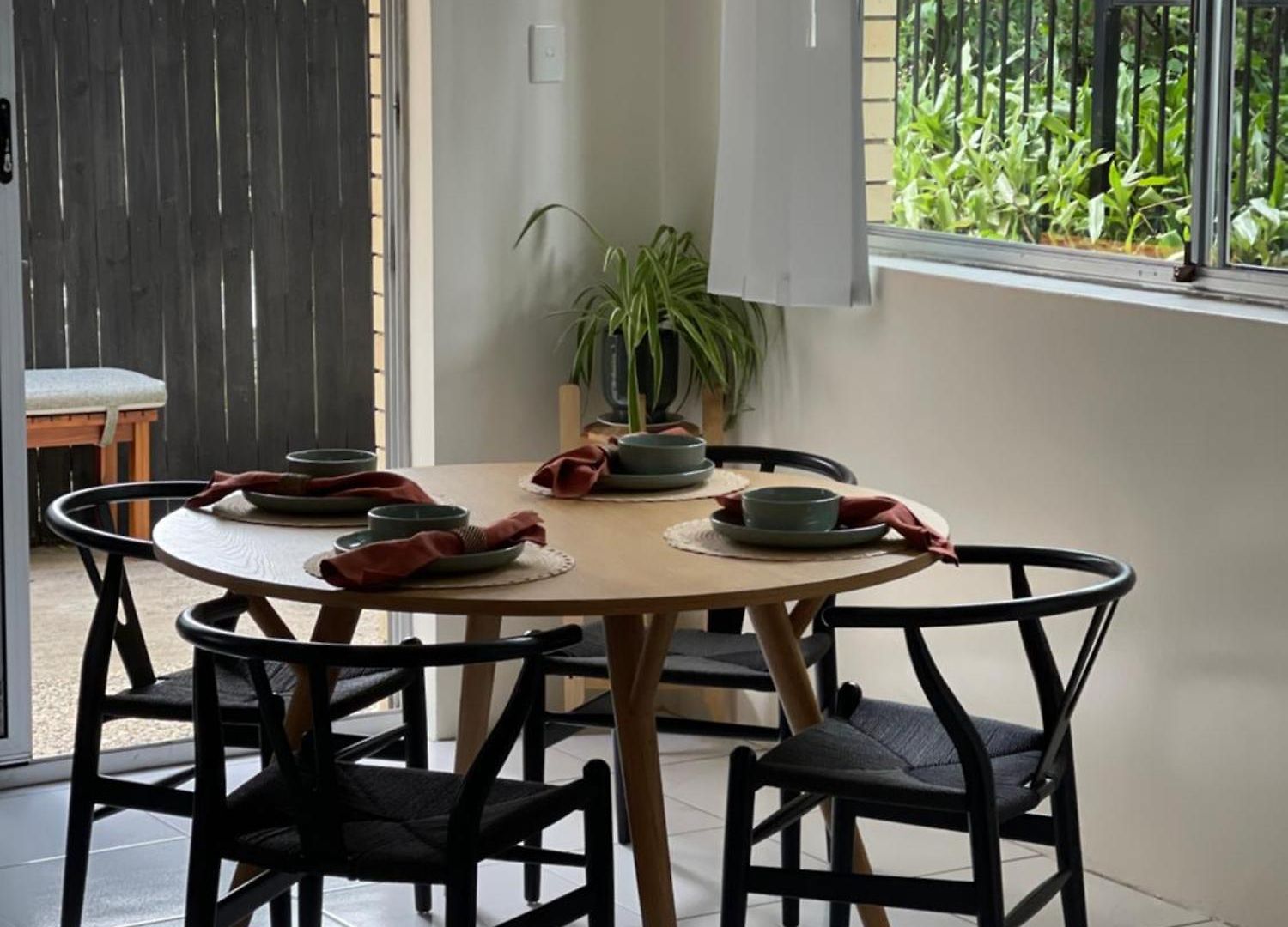 Apartment 2 Bed Ground Flr Gaythorne Courtyard Apt, Parking *