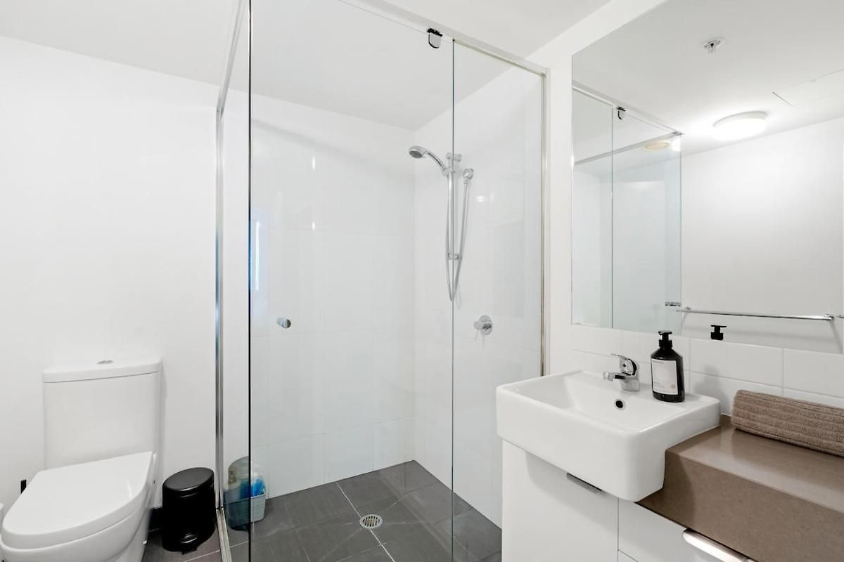 Immaculate Floor Views - 2bed-2bath-1car-pool Apartment Brisbane