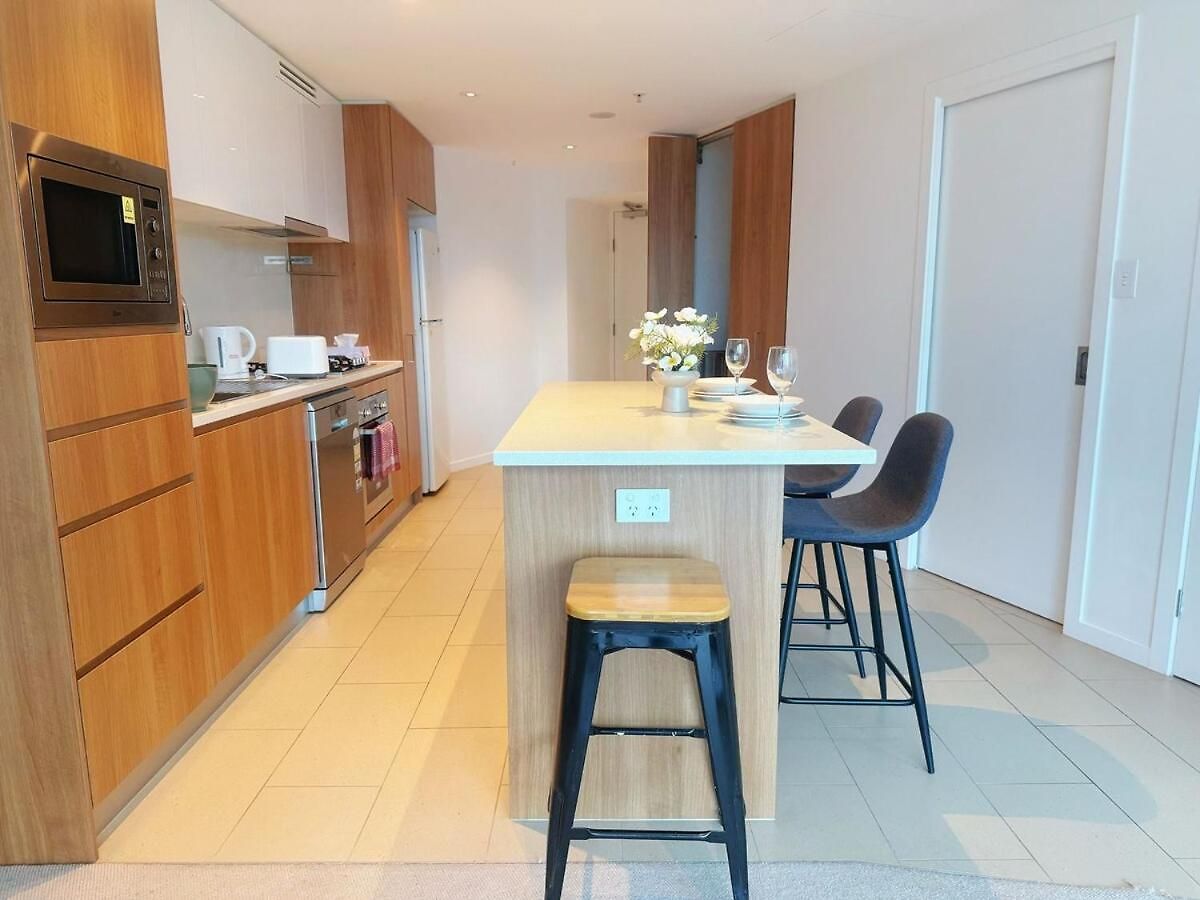 Cozy & Stylish 1b In The Heart Of C34 Apartment Brisbane