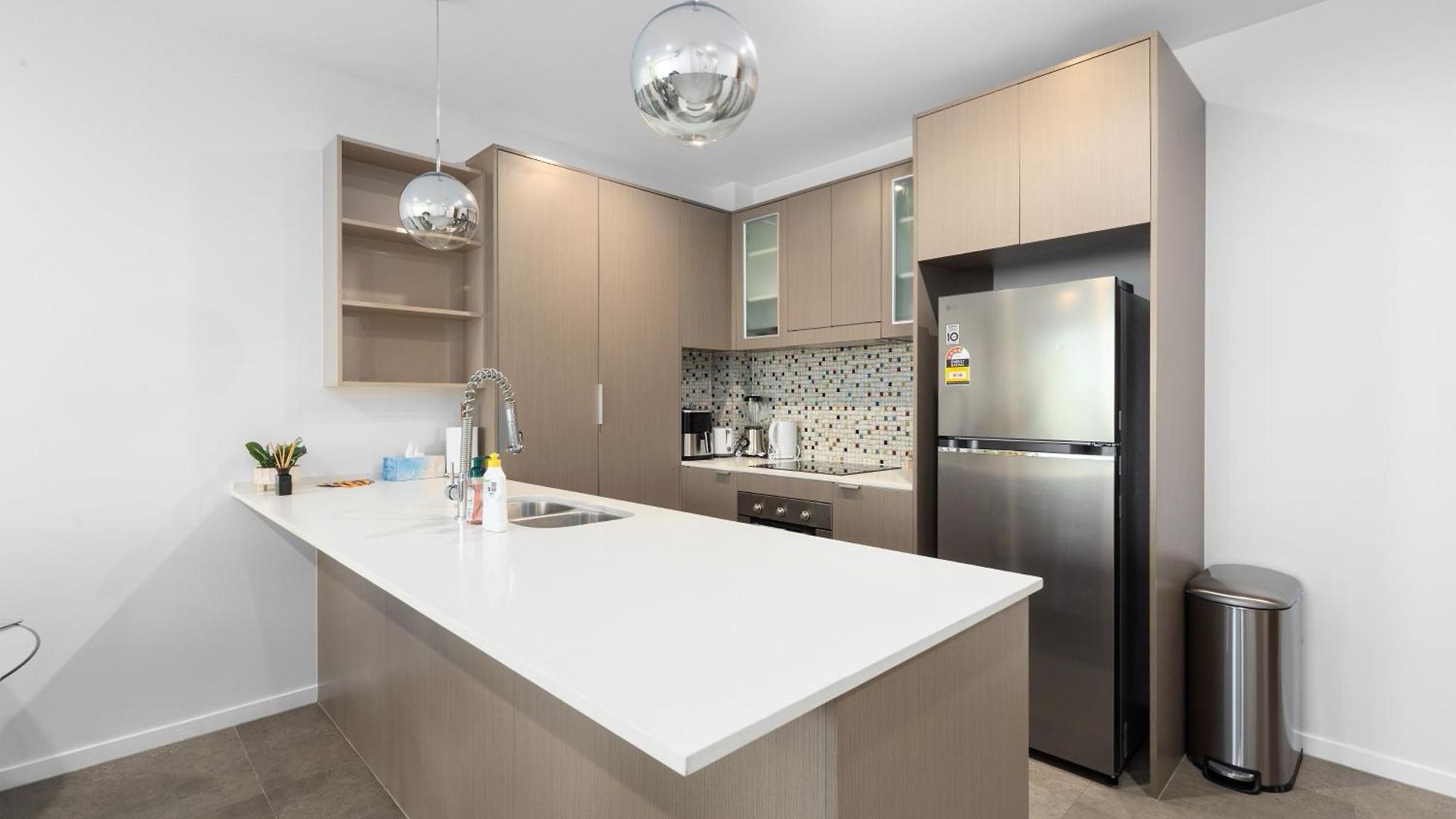 Spacious Panoramic 2br Apartment, Parking And Views