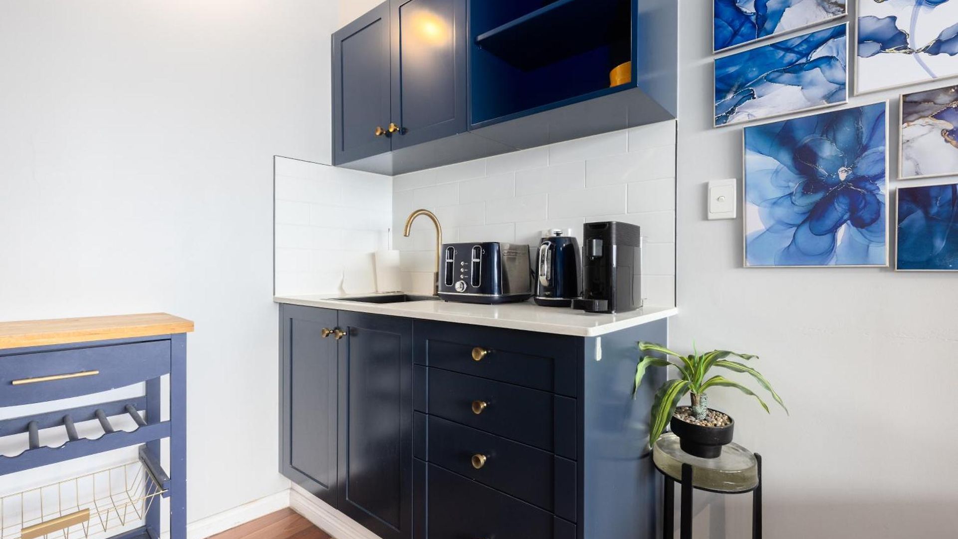 Stylish 2br Cityside With Pool, Gym And Parking Brisbane