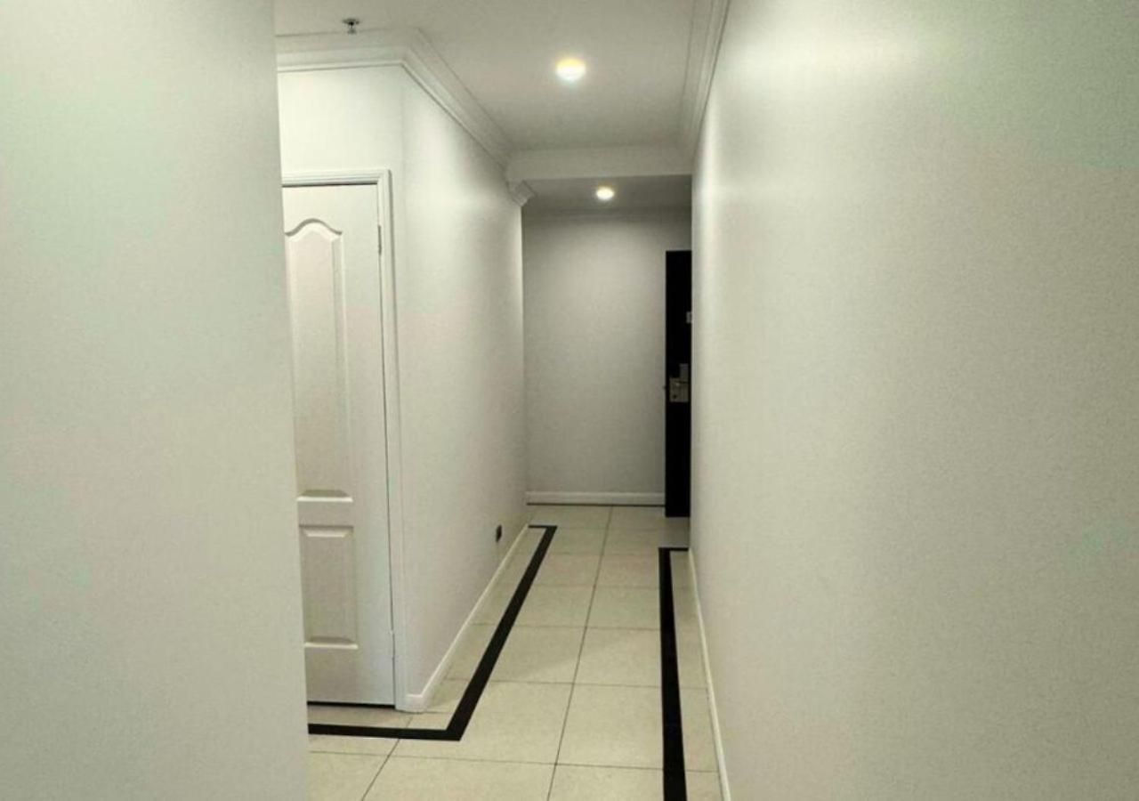Apartment Sophisticated 3br At Brisbane