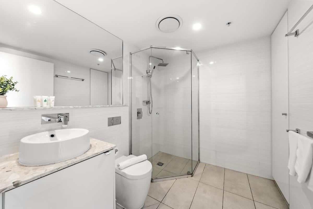 Belise - Executive 8th Floor For 2