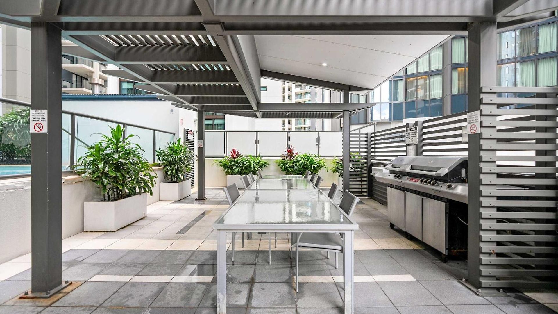 2-bed With River Views * Brisbane