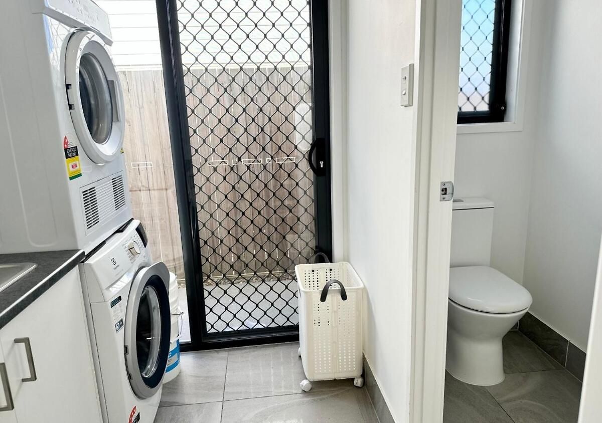 Apartment Boondall 3br Family | Long Deals *