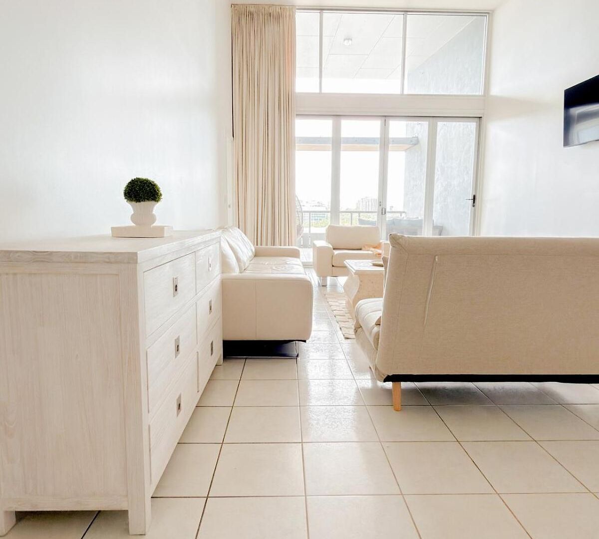 South Bank Penthouse - Streets Access - Free Parking *