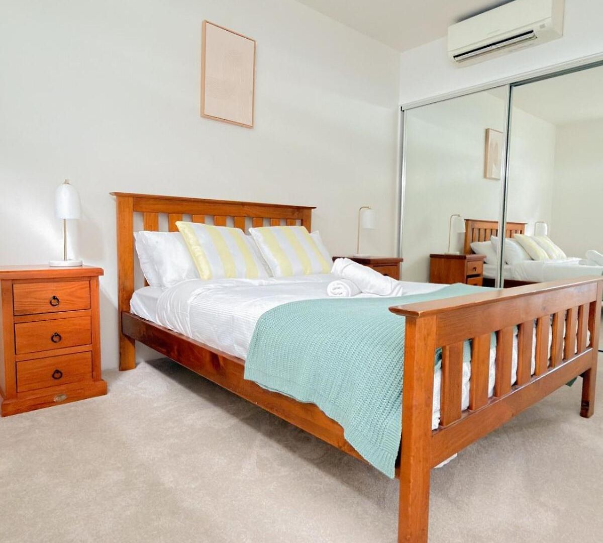 Apartment South Bank Penthouse - Streets Access - Free Parking