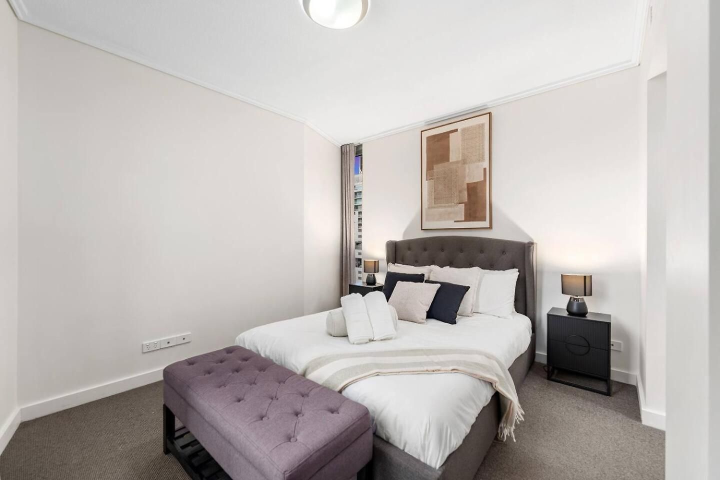 Apartment Dusk A Luxury 2bed 2bath Cbd Sky With Pool Parking And