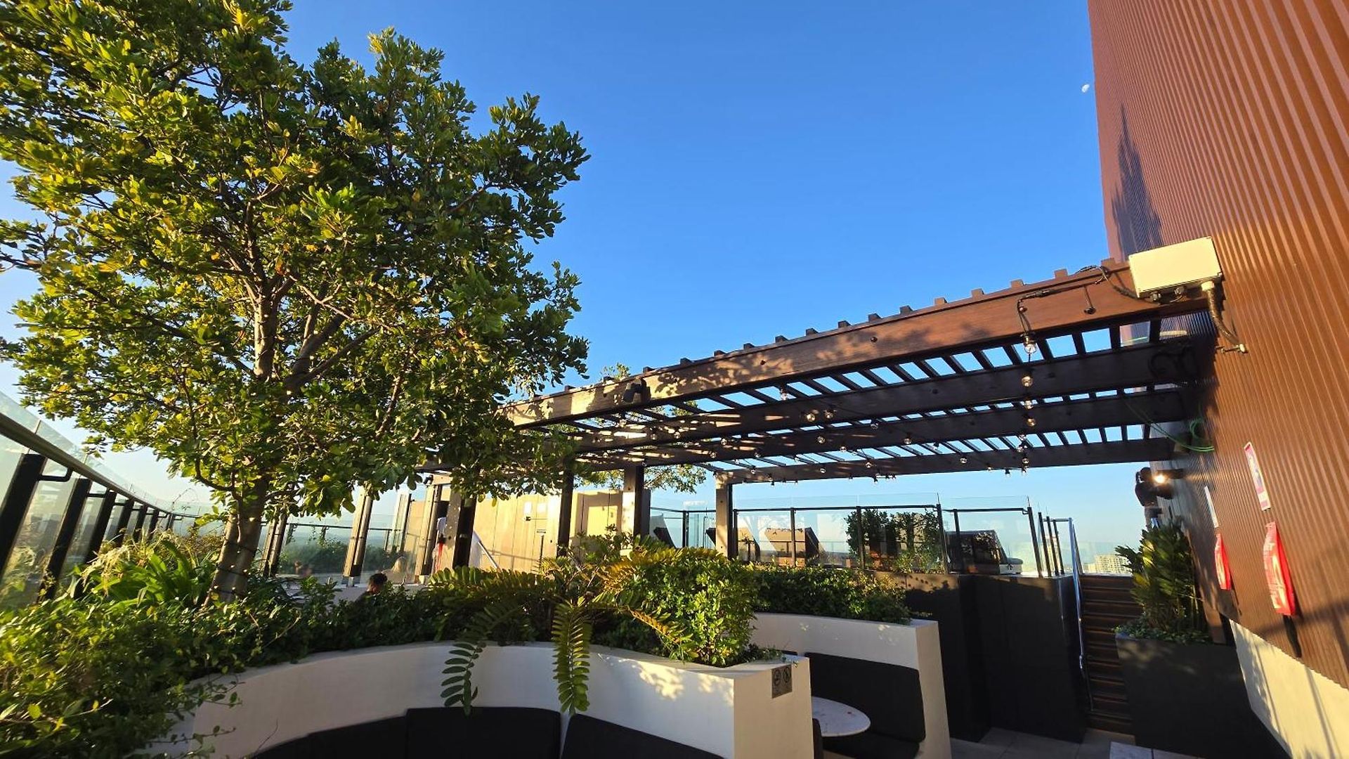 Fv 1br With Rooftop Pool Apartment Brisbane