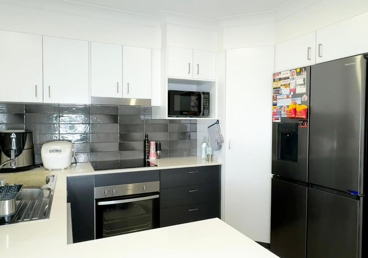 Boondall 3br Family | Long Deals *