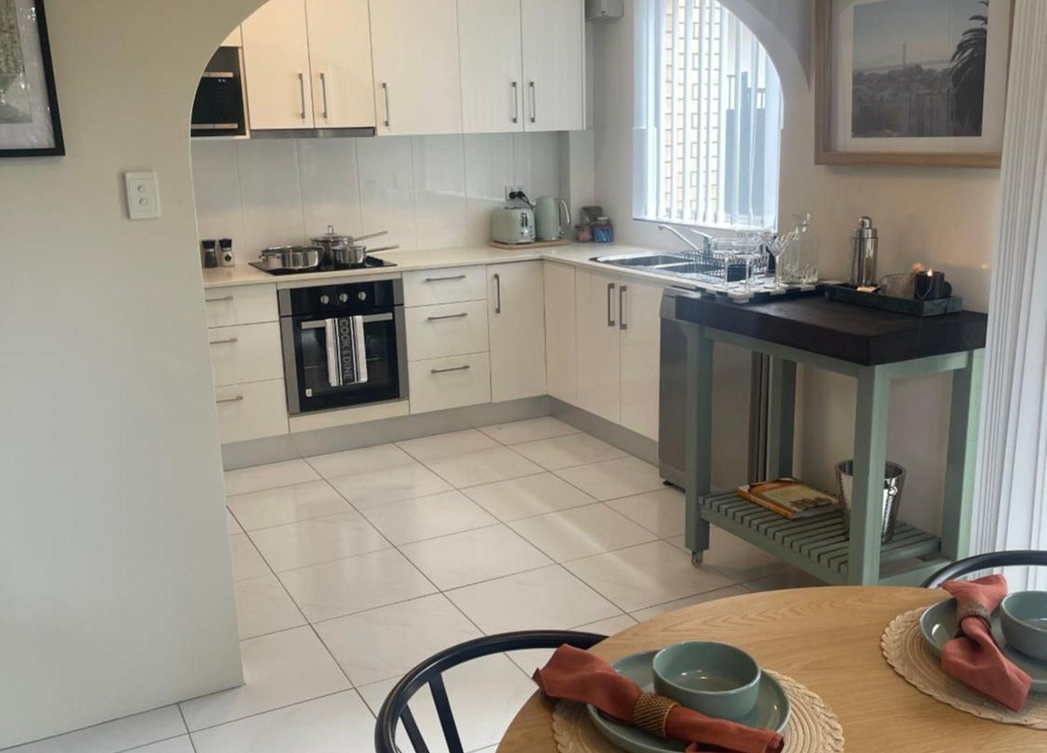 2 Bed Ground Flr Gaythorne Courtyard Apt, Parking * Brisbane