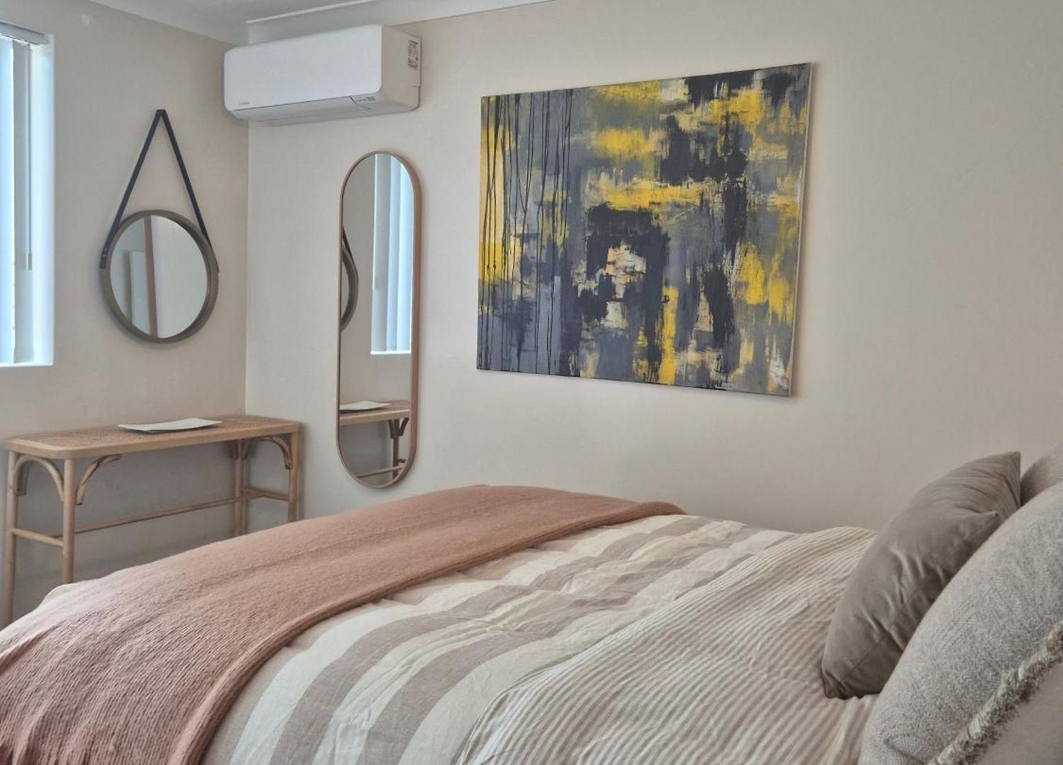 Apartment 2 Bed Ground Flr Gaythorne Courtyard Apt, Parking *