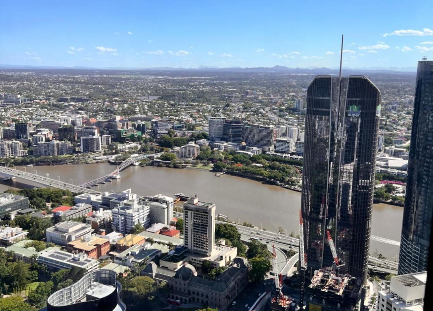 River And View Sky Tower L78 2b2b