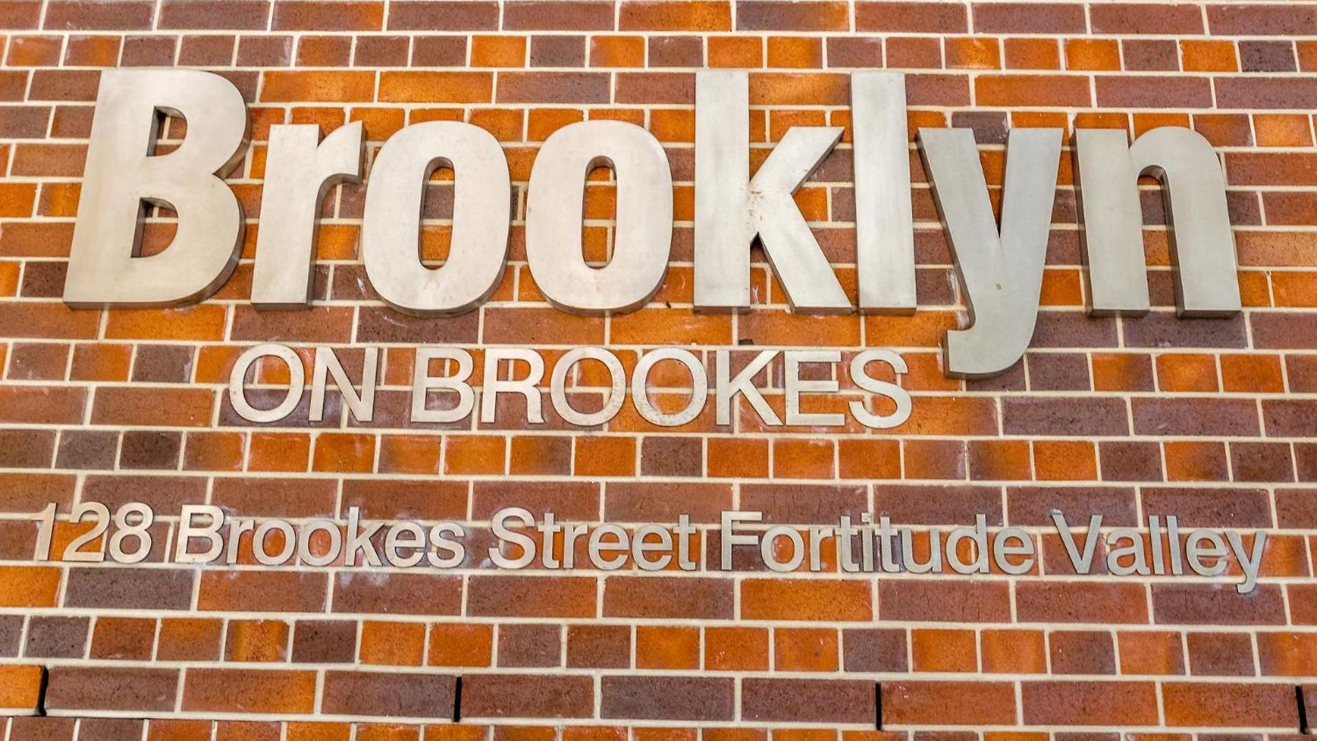 Apartment Fortitude Valley Escape With Pool, Gym & Parking Brisbane