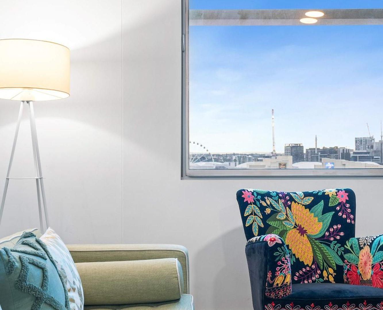 2 Bed 2 Bath Parking Apartment