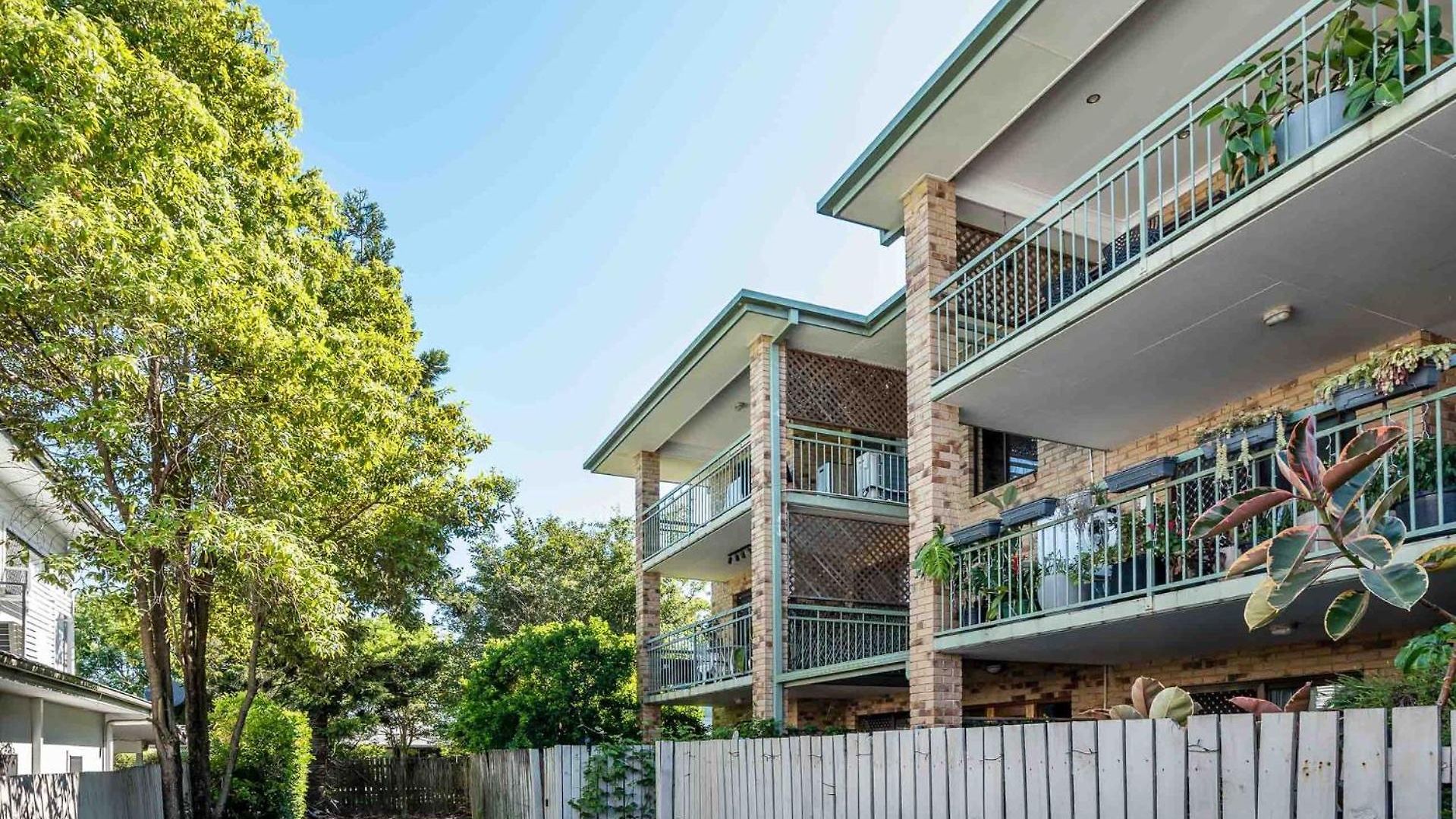 Pulse Hideaway Steps To Valley & Cbd *