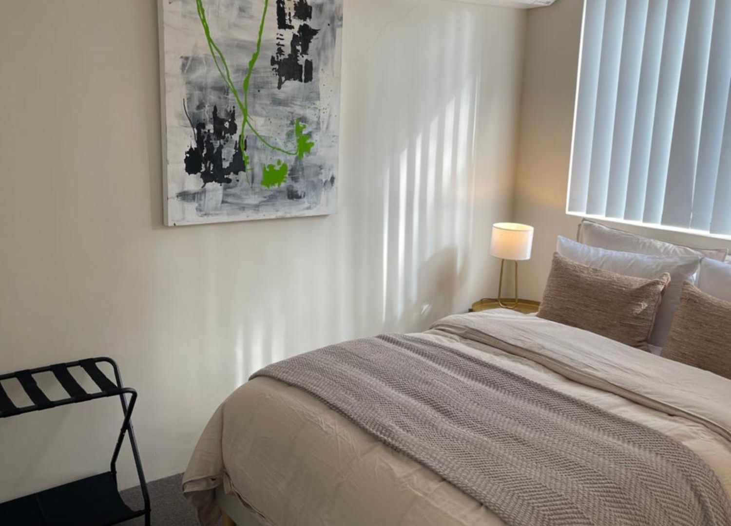 2 Bed Ground Flr Gaythorne Courtyard Apt, Parking