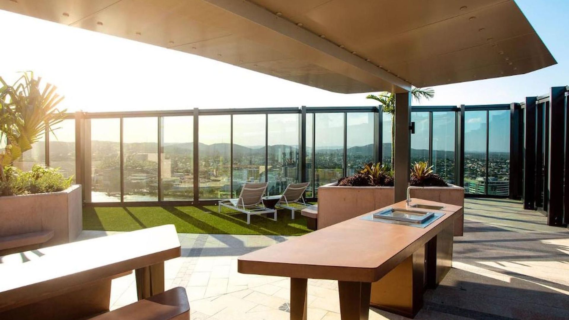 Apartment 1br One Modern High-rise With Pool & Gym Access Brisbane