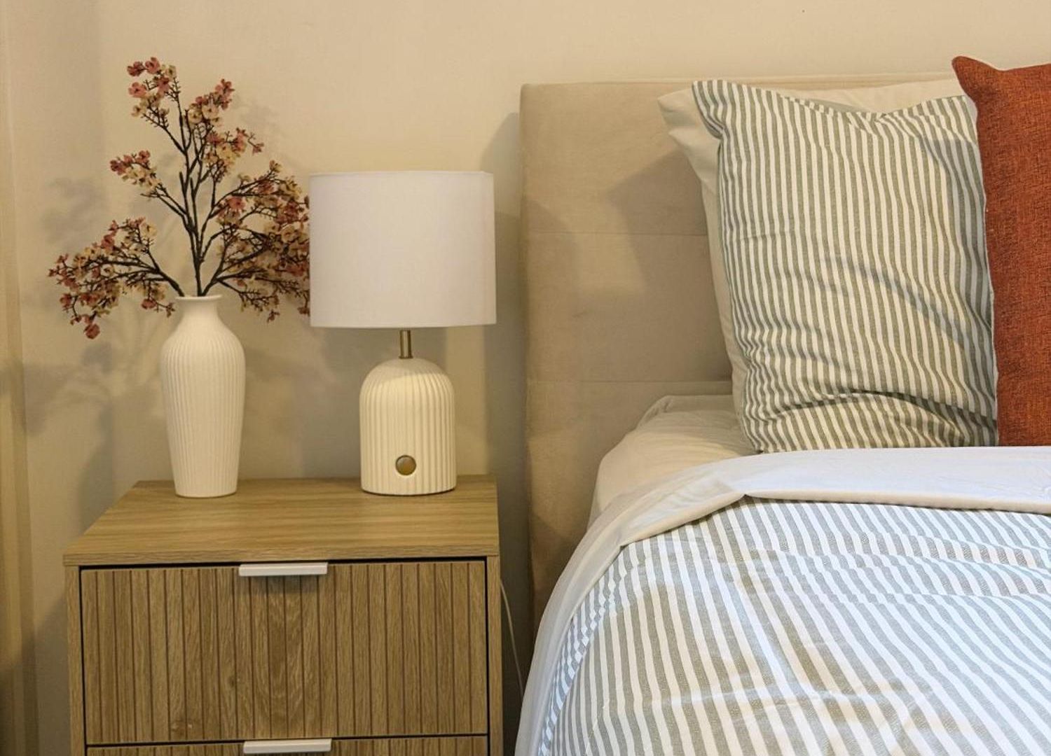 2b2b With Courtyard - Close To Cbd - Free Parking Brisbane