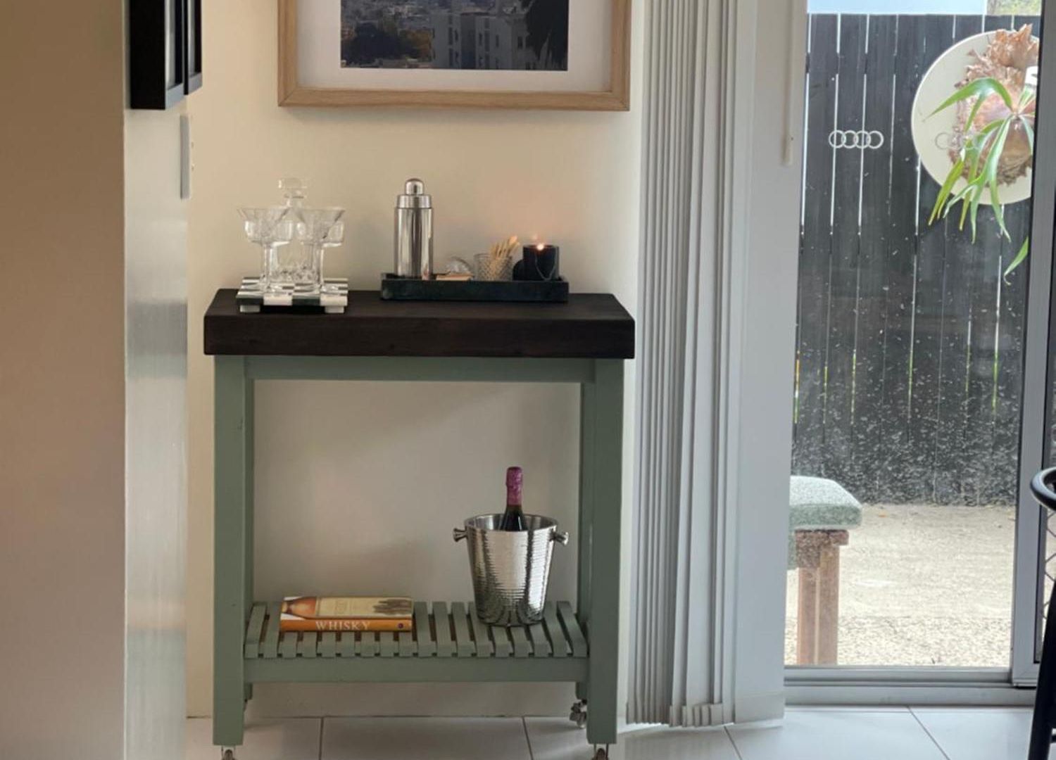 2 Bed Ground Flr Gaythorne Courtyard Apt, Parking Apartment *