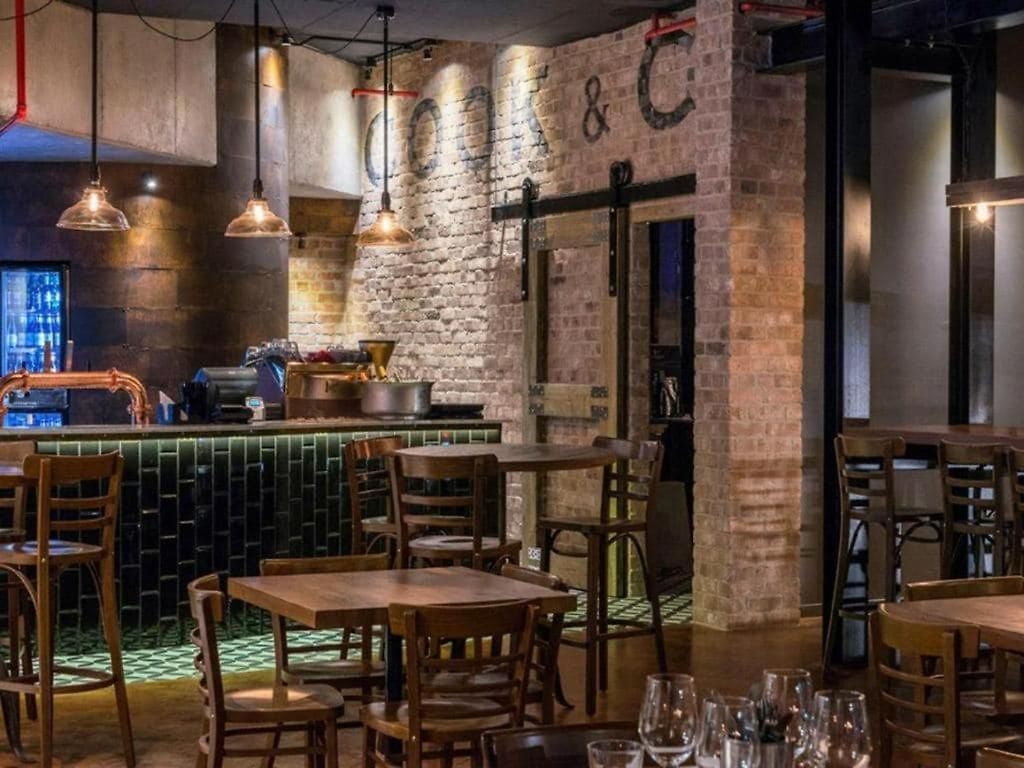 One-bedroom Escape I Mantra On Queen