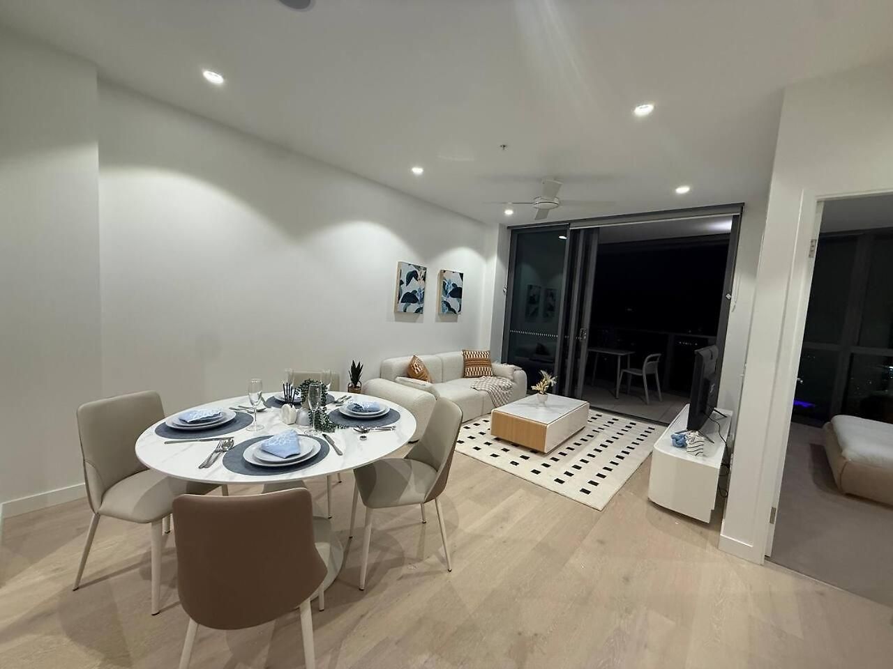 Queens Wharf - Level 42 With River & View Apartment *