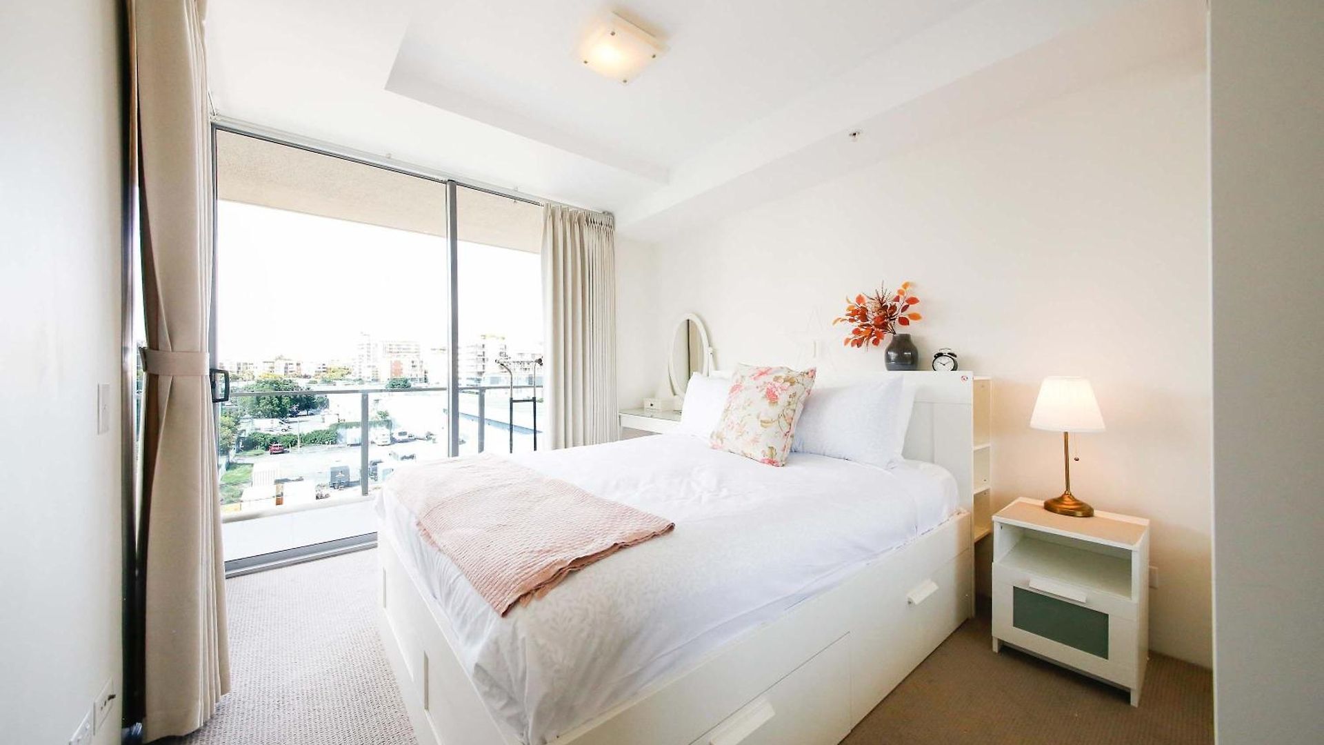 Apartment Family-friendly 2brwalk To River & Shops Pool&gym